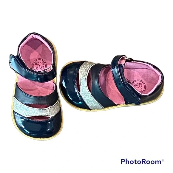 Livie & Luca Sundae Navy Patent 6 - Picture 2 of 9